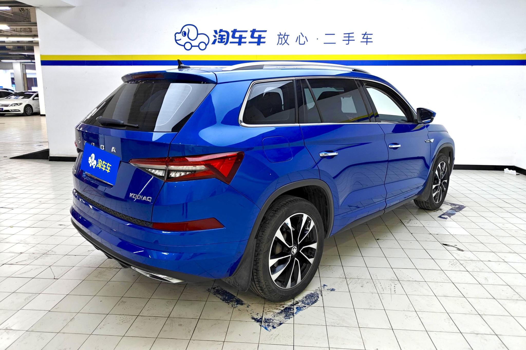 Skoda Kodiaq 2022 TSI330 7 мест