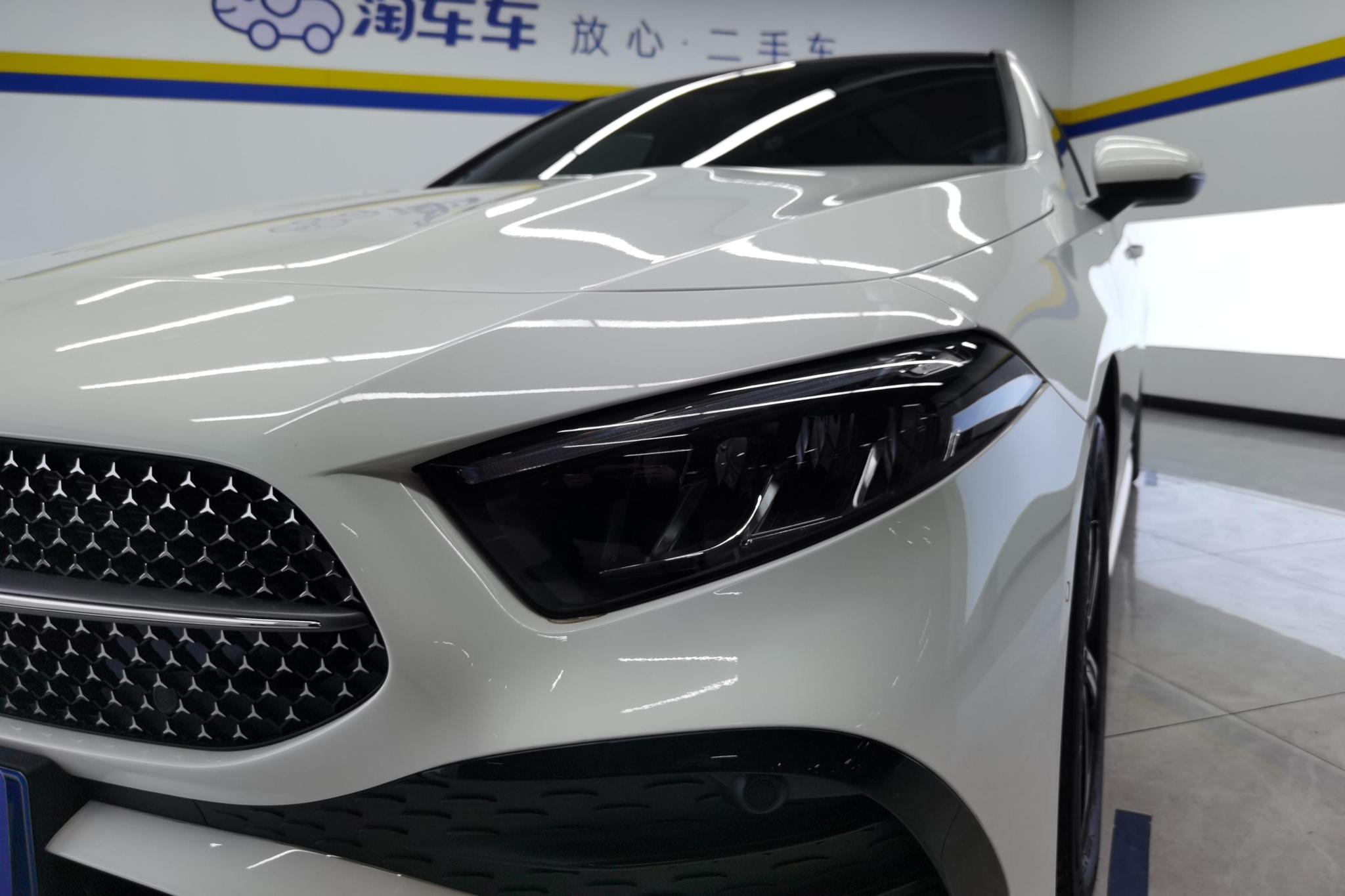 Mercedes-Benz A-Class A 2024 A 200 L Fashion