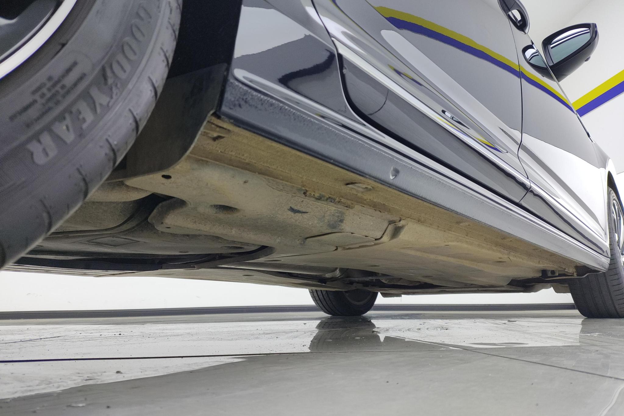 Volkswagen Passat 2023 380TSI Luxury