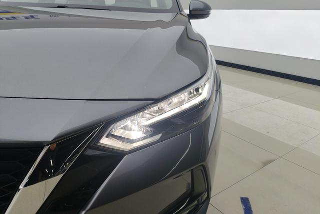 Nissan Sylphy 2020 1.6 L XL CVT — фото 7