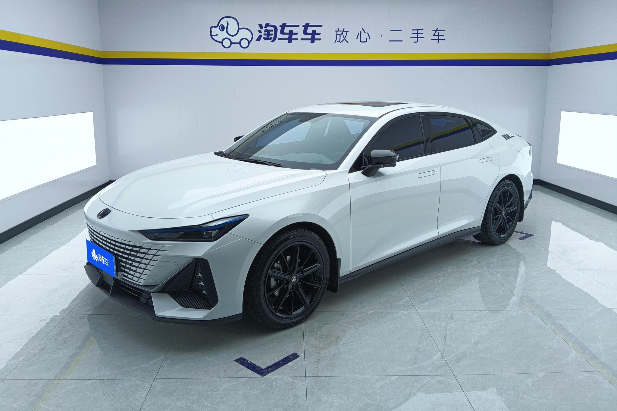 Changan UNI-V