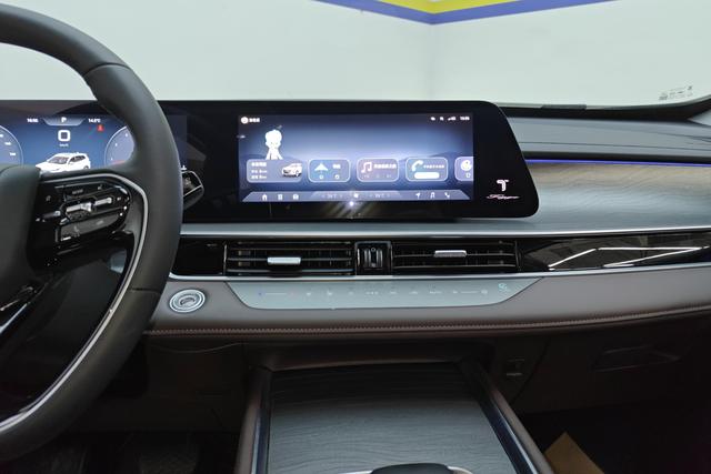 Chery 8 PRO 2024 390 T 2 WD 5 — фото 12