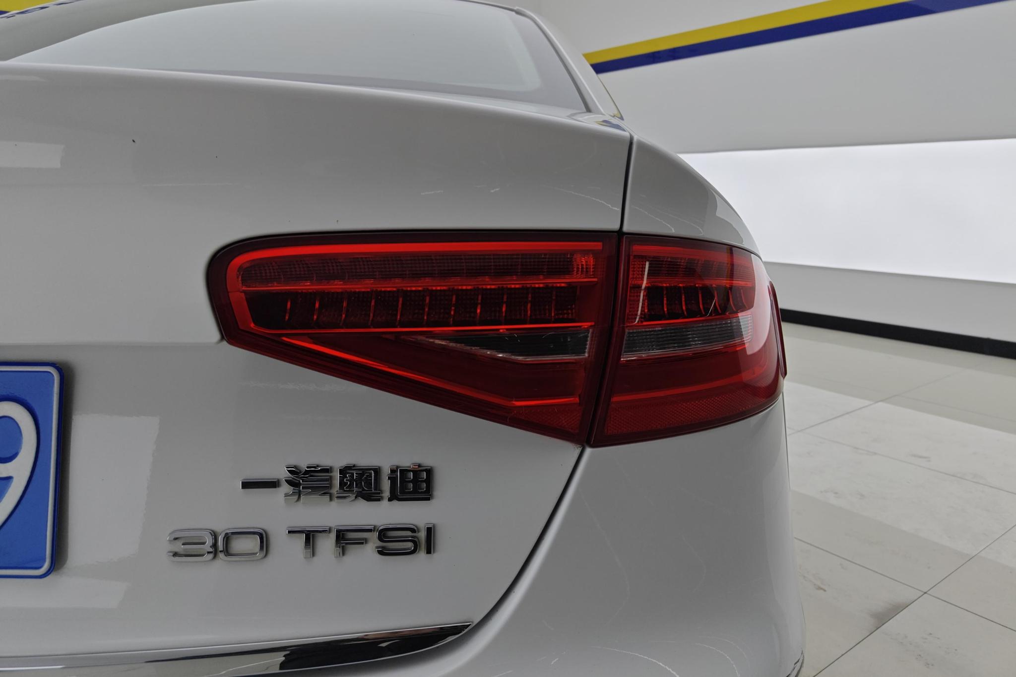 Audi A4L 2016 30 TFSI AT Comfort