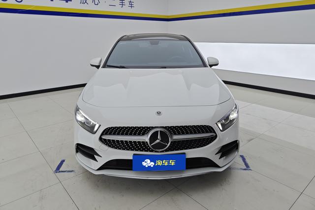Mercedes-Benz A-Class 2022 A 200 L — фото 2