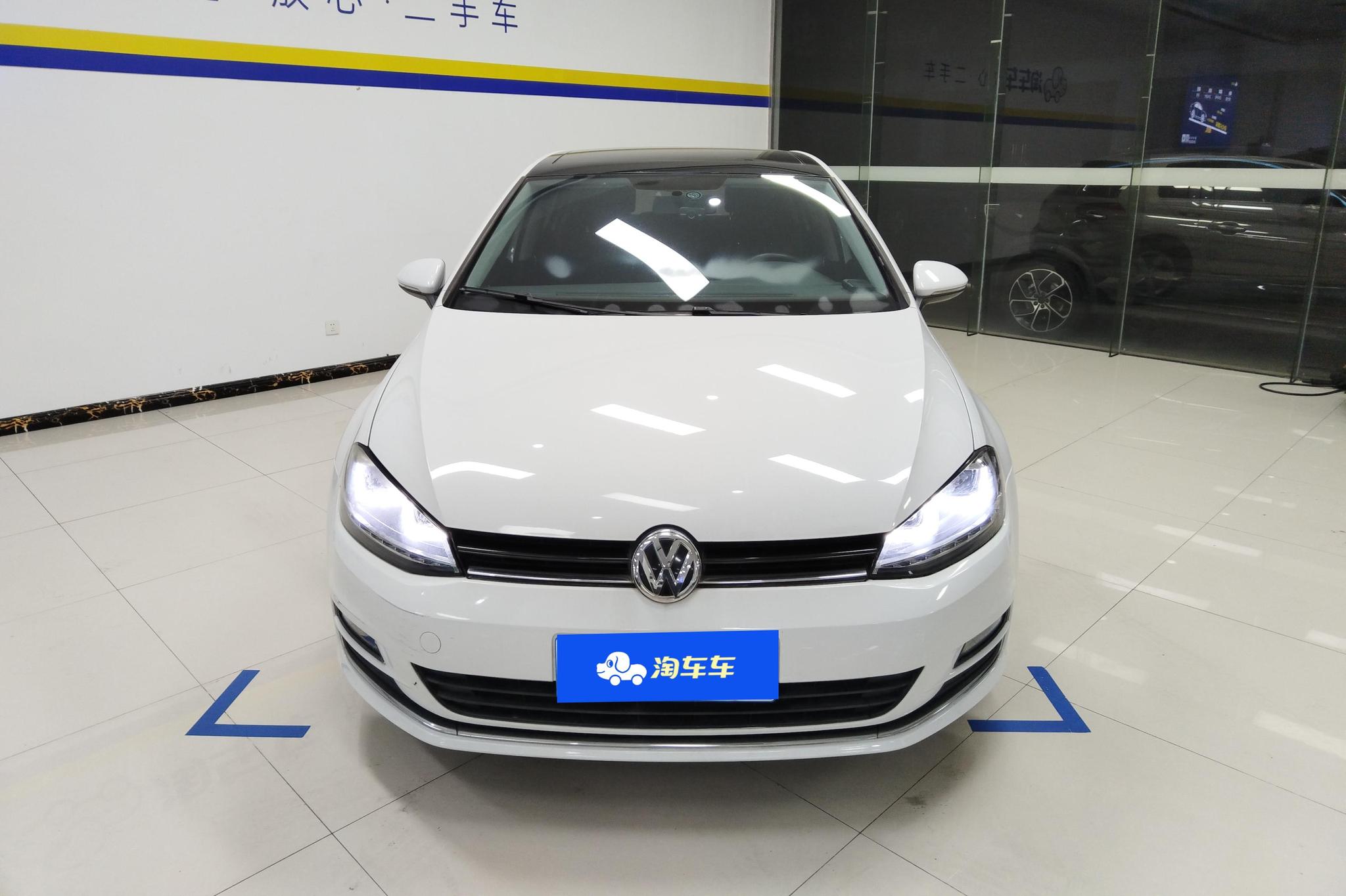 Volkswagen Golf 2014 1.6L AT Comfort