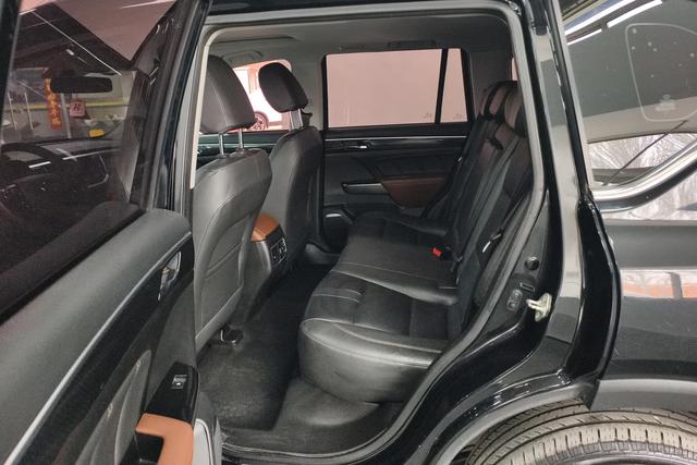 Trumpchi GS7 2017 280 T 2 WDLuxury — фото 16