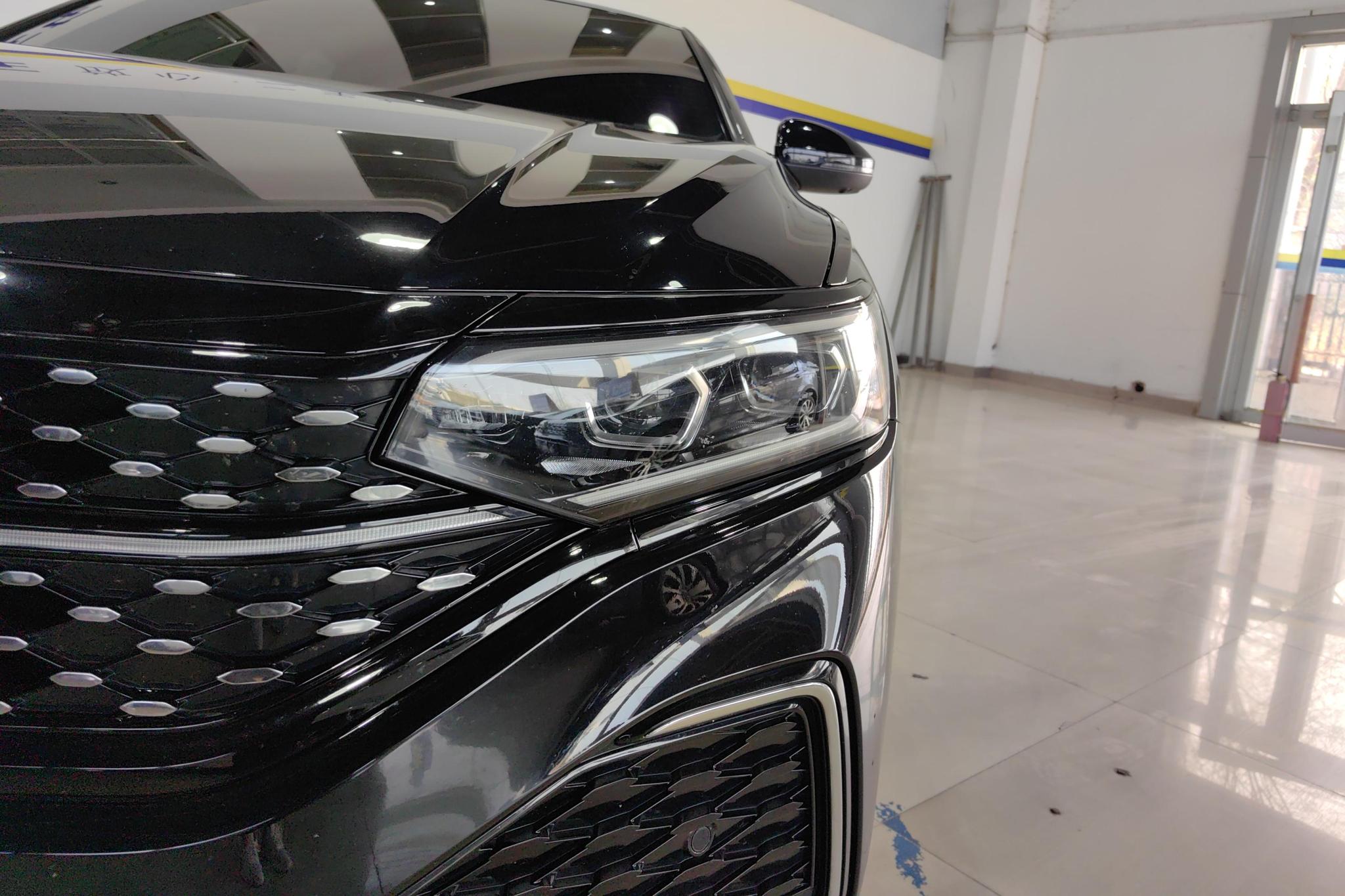 Volkswagen Passat 2023 330TSI Luxury