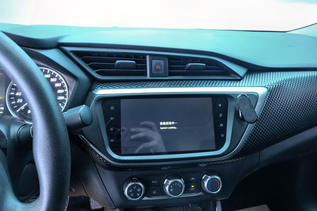 Nissan Bluebird 2020 1.6 L CVT VI — фото 10
