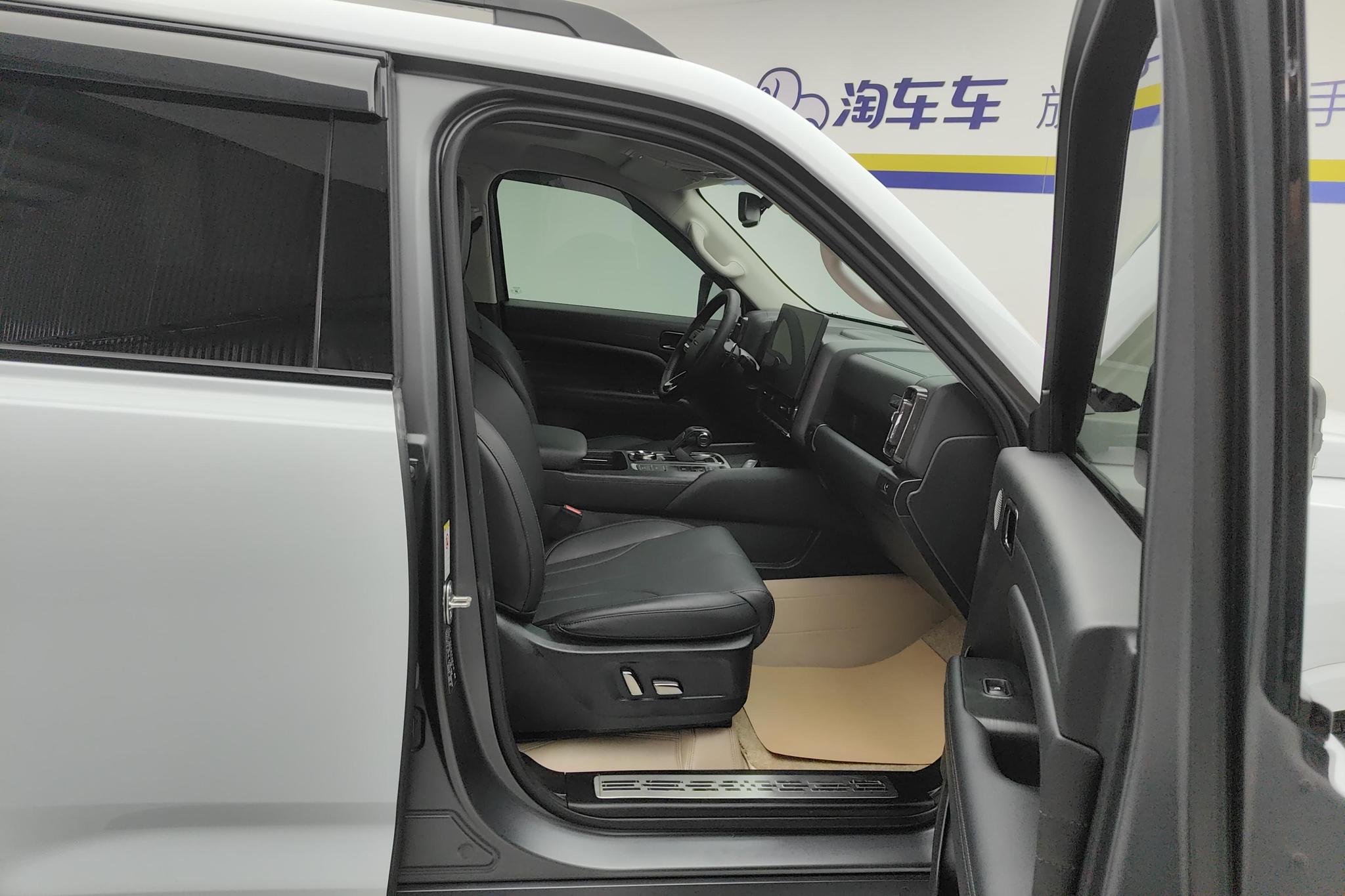 Haval H9 2024 2.0T 5 мест