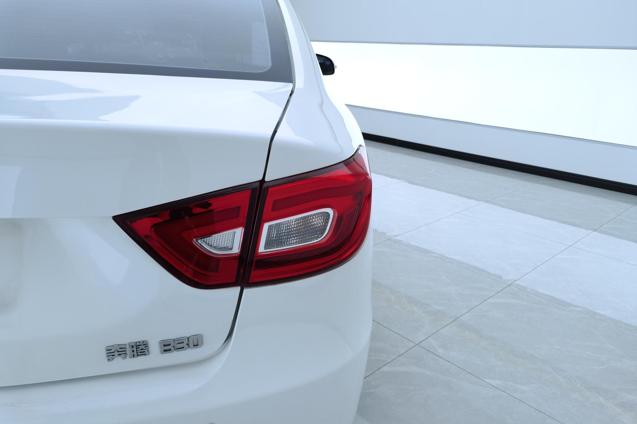 Bestune B30 2016 1.6L MT Luxury