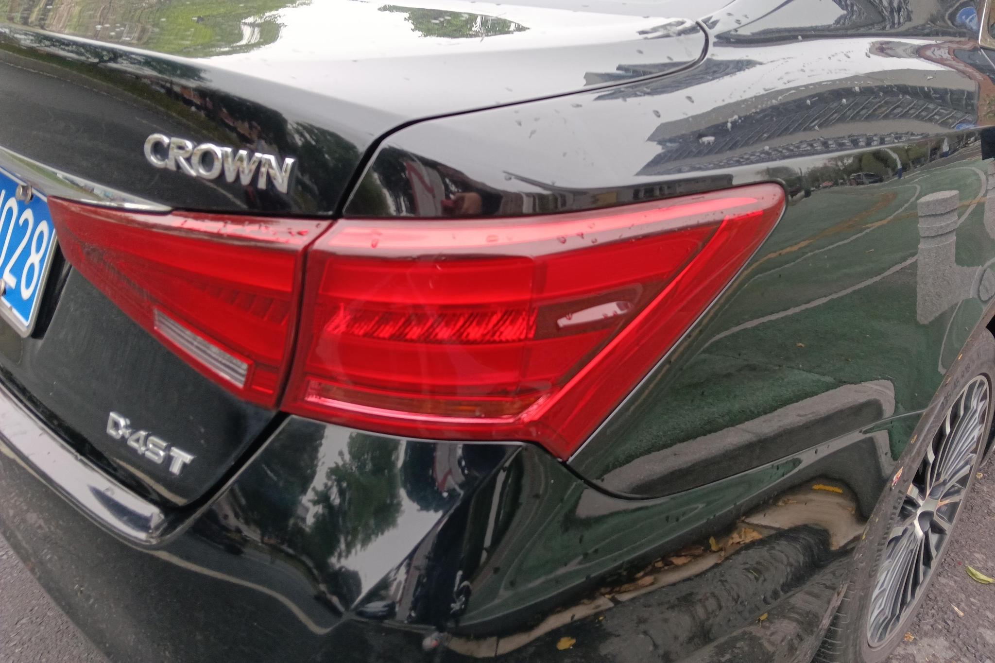 Toyota Crown 2018 2.0T Sport