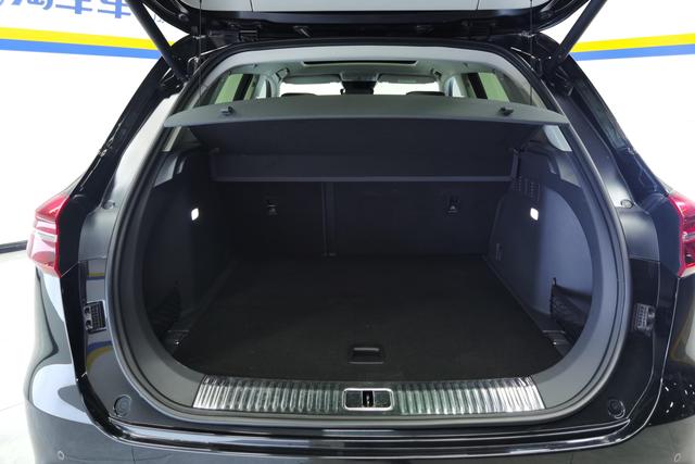 Red flag HS5 2021 Черный из Китая