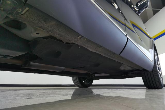 Red flag HS5 id 3840397 из Китая 15