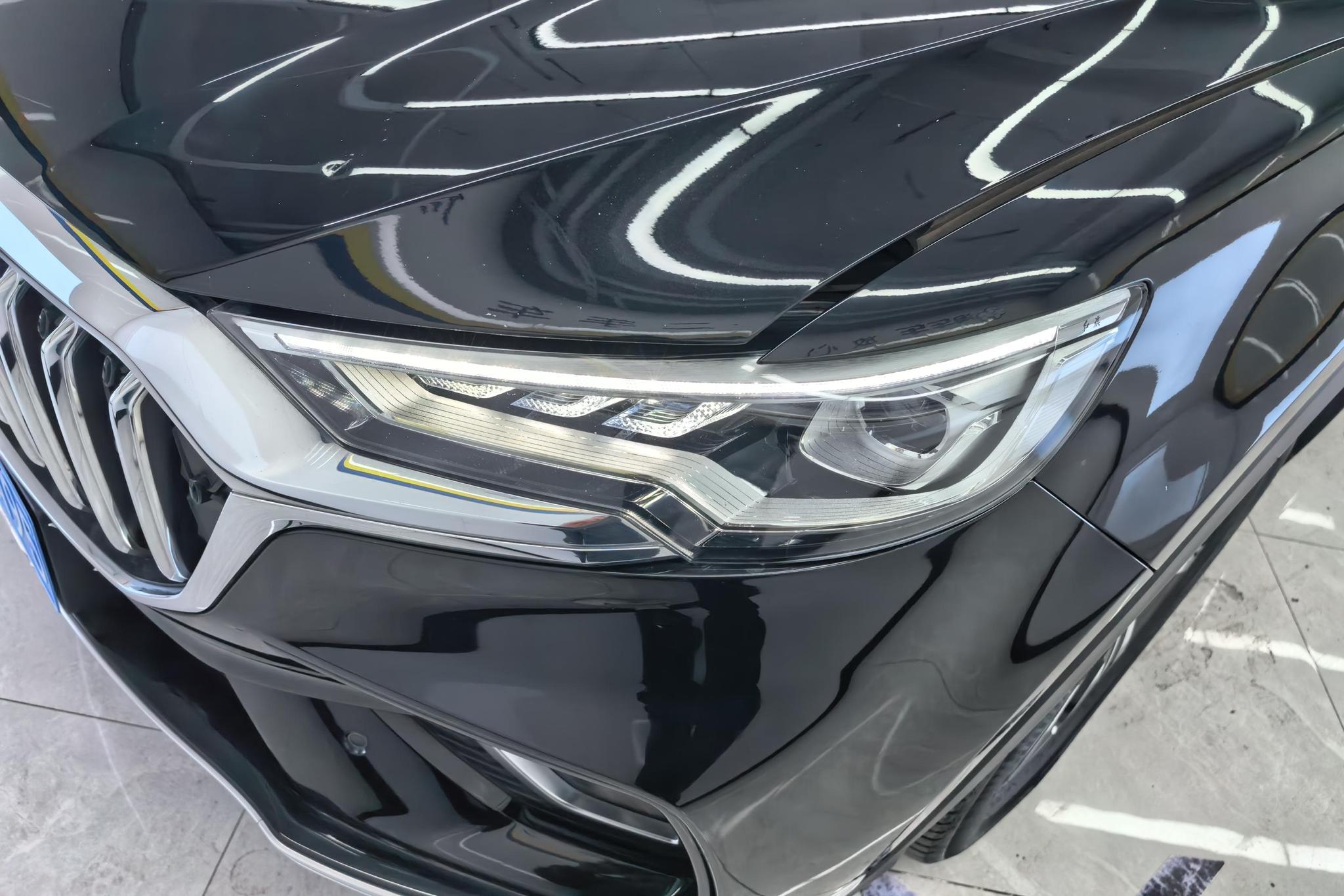 Hongqi HS5 2022 2.0T