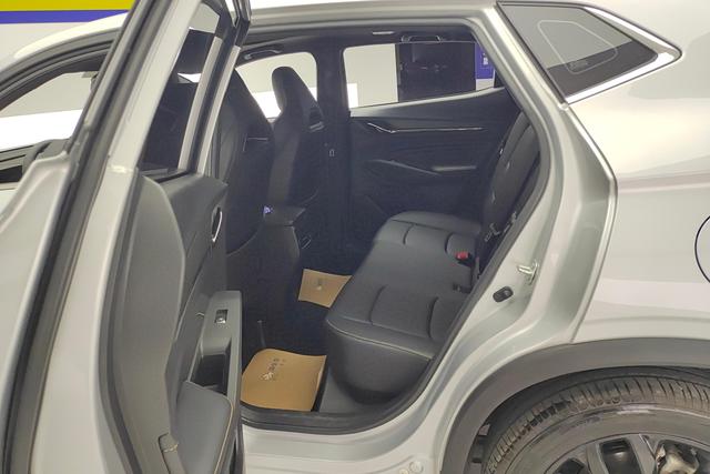 Changan Auchan X5 PLUS 2023 1.5 T DCT — фото 16