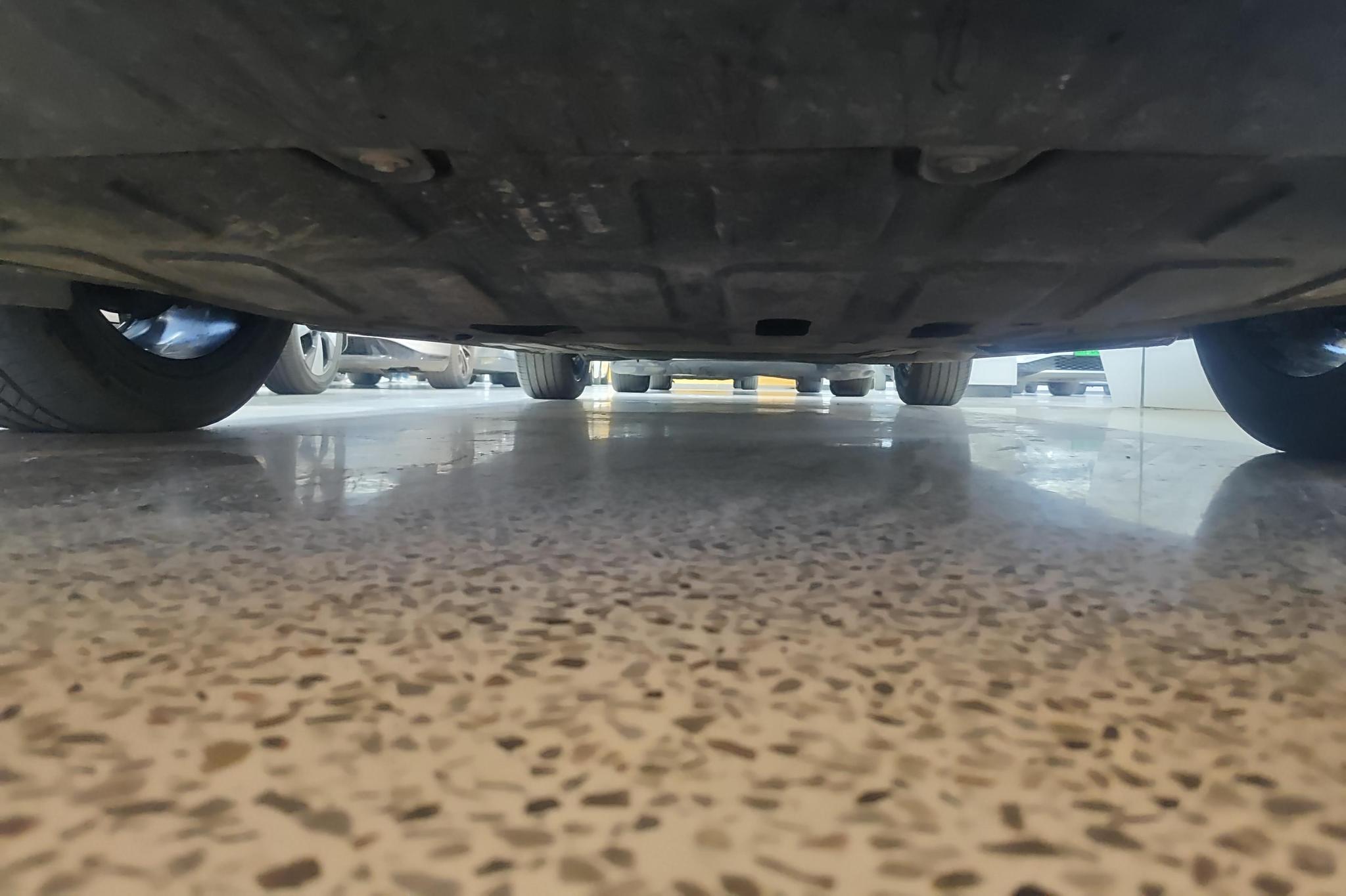Roewe D7 DMH 2023 125