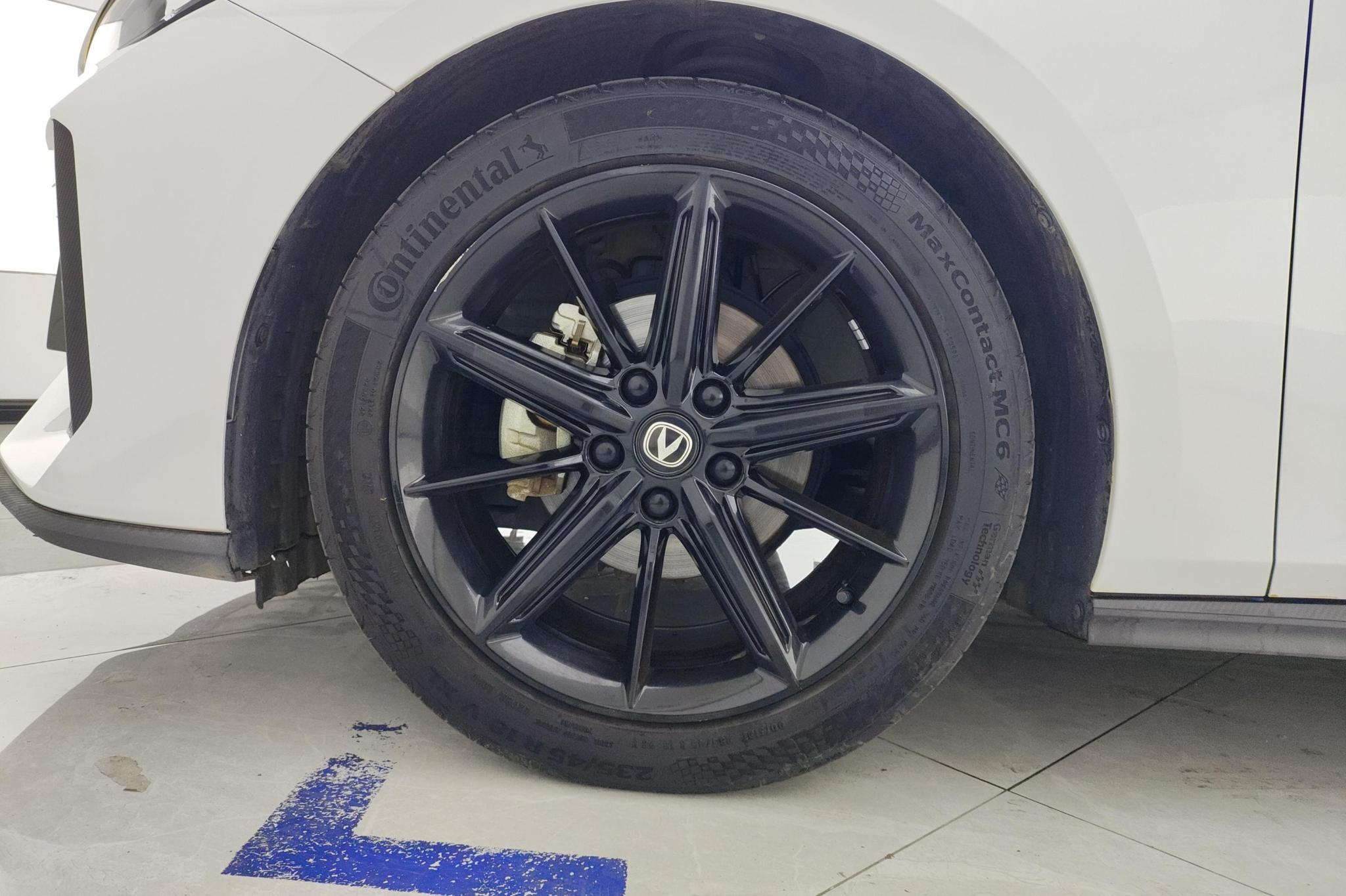 Changan UNI-V 2022 1.5T Luxury
