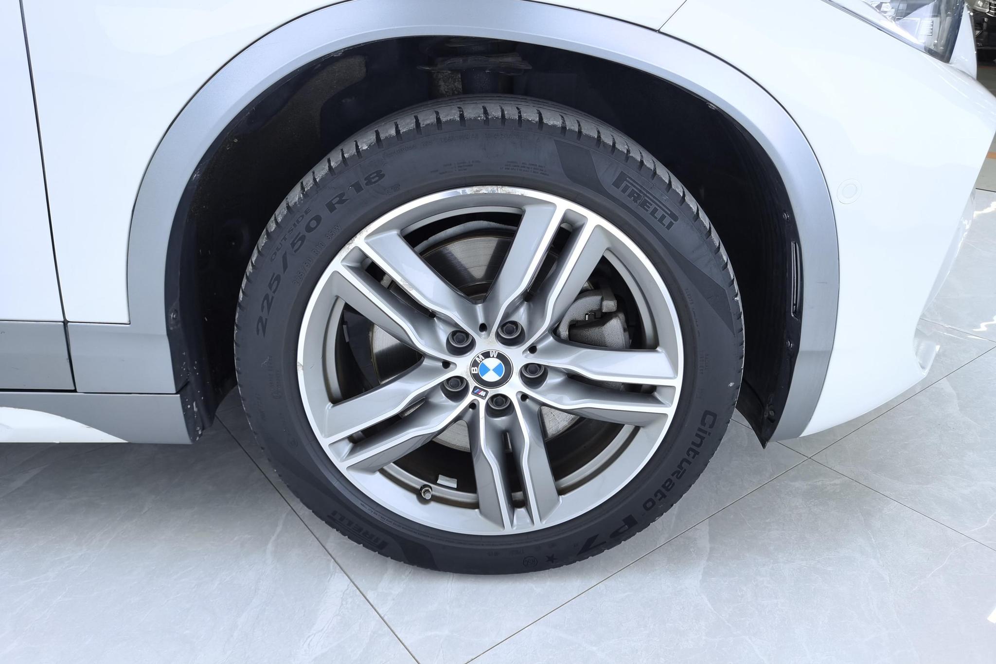 BMW X2 2020 sDrive25i Lead M