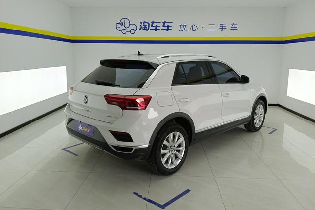 Volkswagen T-Roc 2022 280 TSI DSG 2 WD PLUS — фото 3