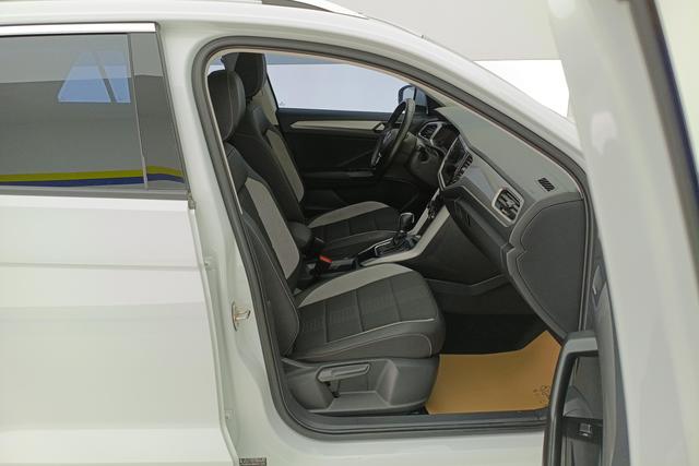 Volkswagen T-Roc 2022 280 TSI DSG 2 WD PLUS — фото 15