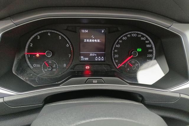 Volkswagen T-Roc 2022 280 TSI DSG 2 WD PLUS — фото 13