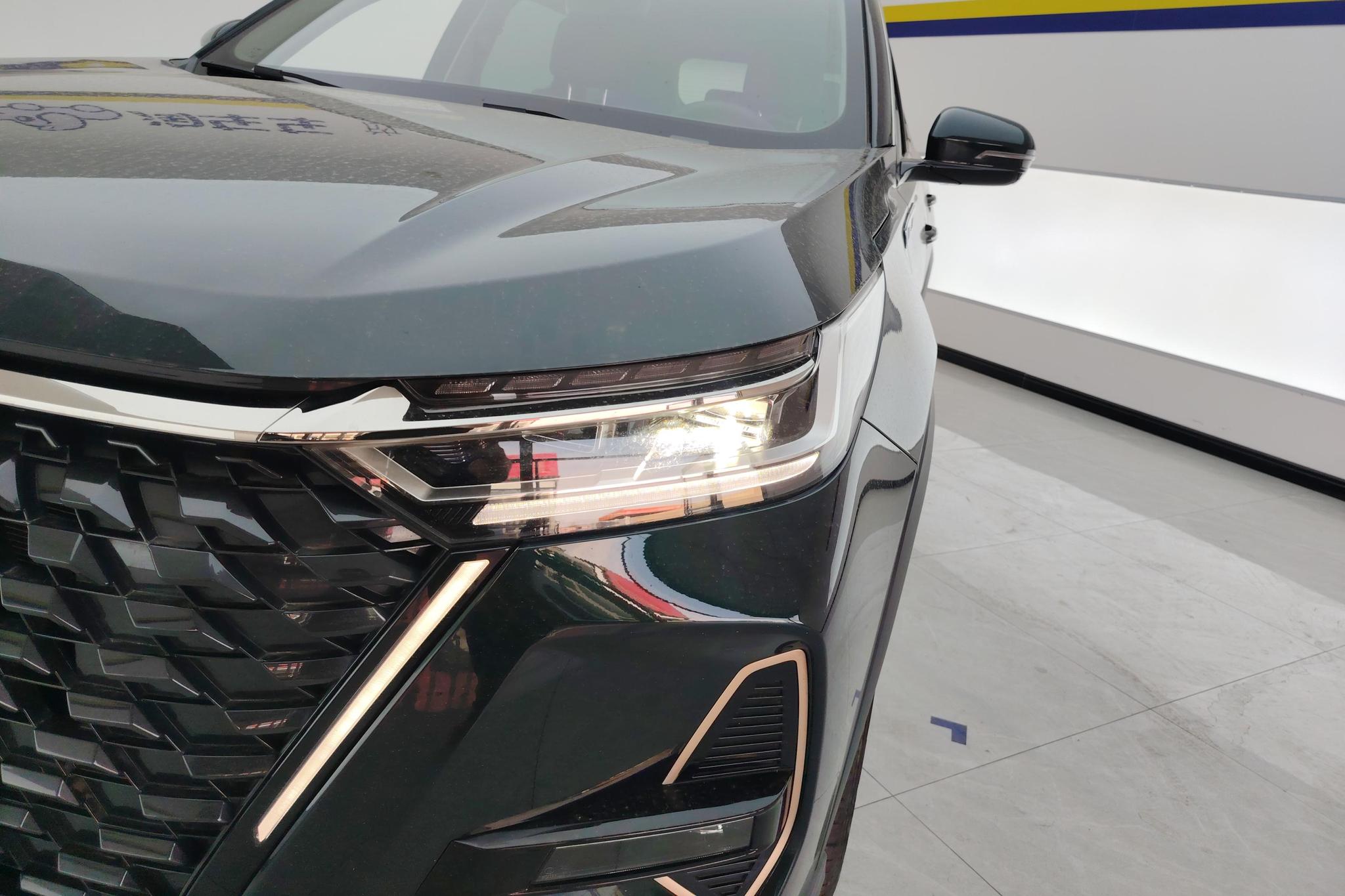 Chery 8 PRO 2022 290T 5 мест