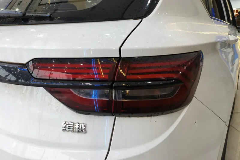 Geely Coolray (Binyue) — фото 5
