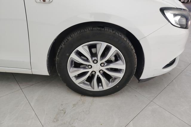 Buick Excelle GT 2021 1.3 T AT Hybrid Elite — фото 9