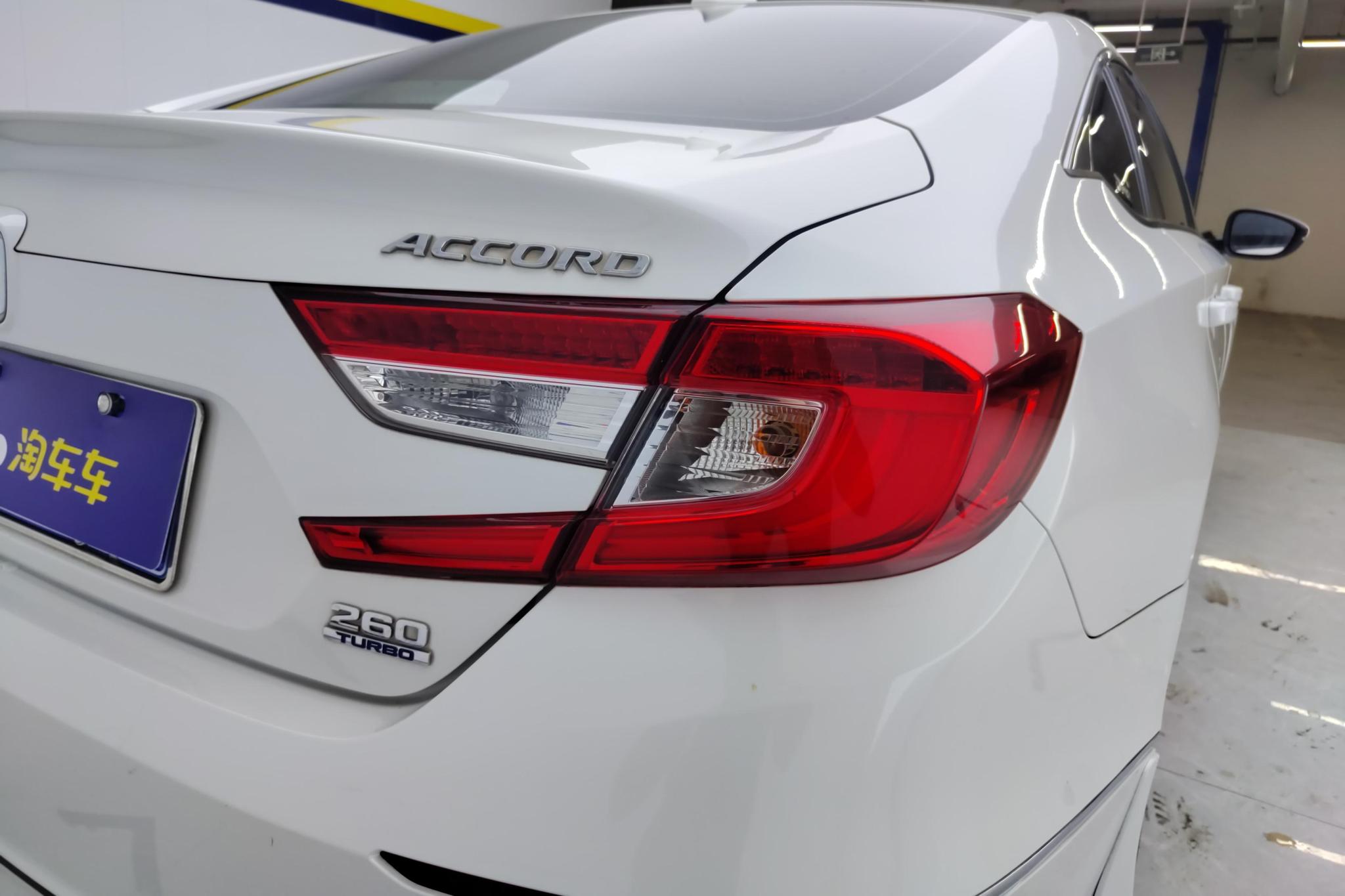 Honda Accord 2018 260TURBO Elite V