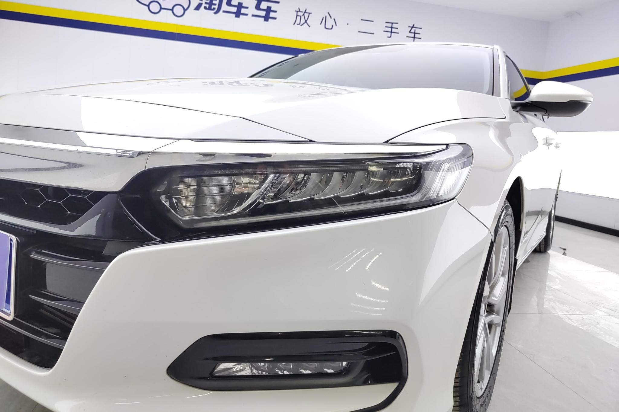 Honda Accord 2018 260TURBO Elite V