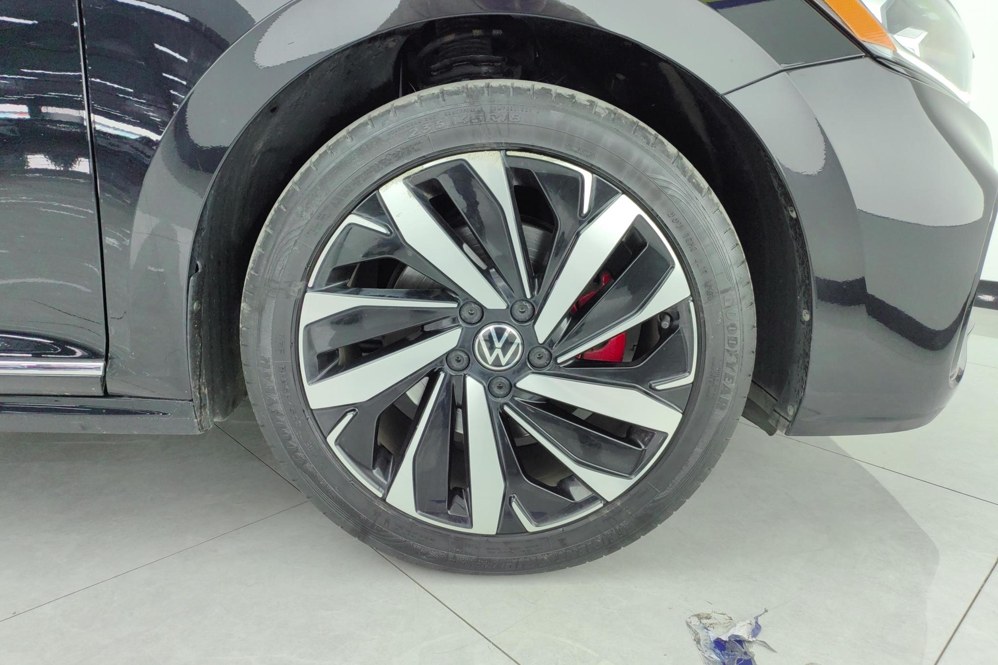 Volkswagen Passat 2023 330TSI Elite