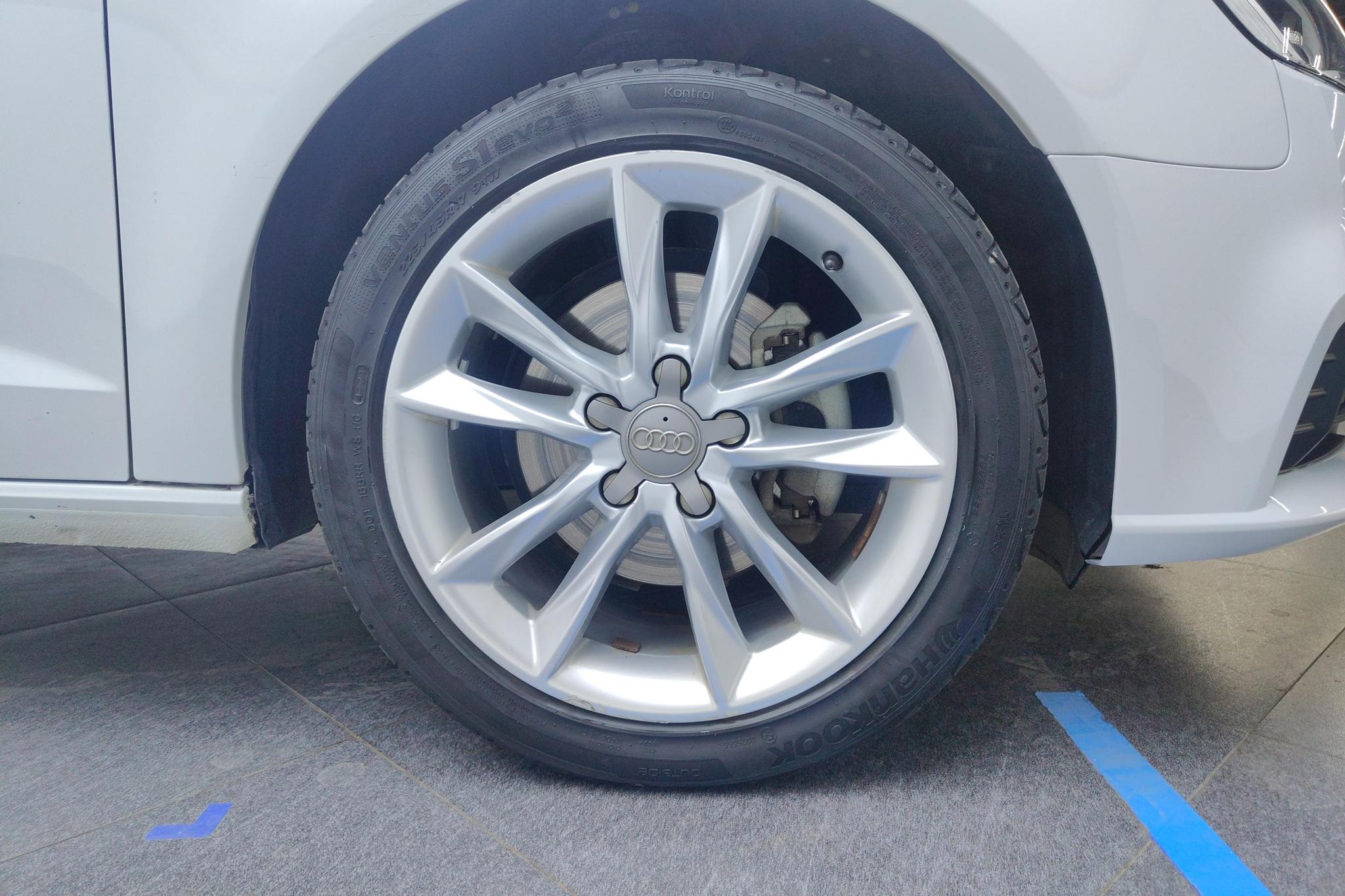 Audi A3 2018 30 Sportback 35 TFSI