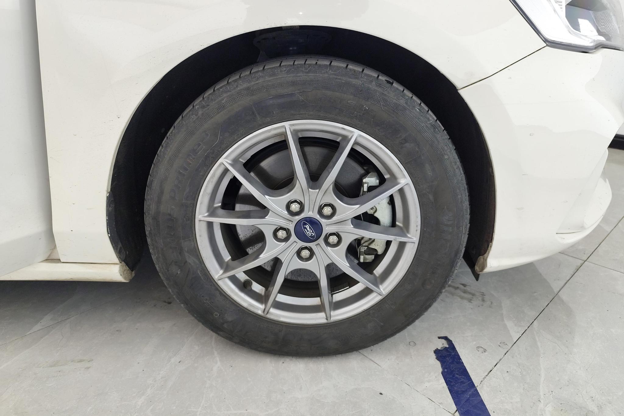 Ford Focus 2020 EcoBoost 180 AT