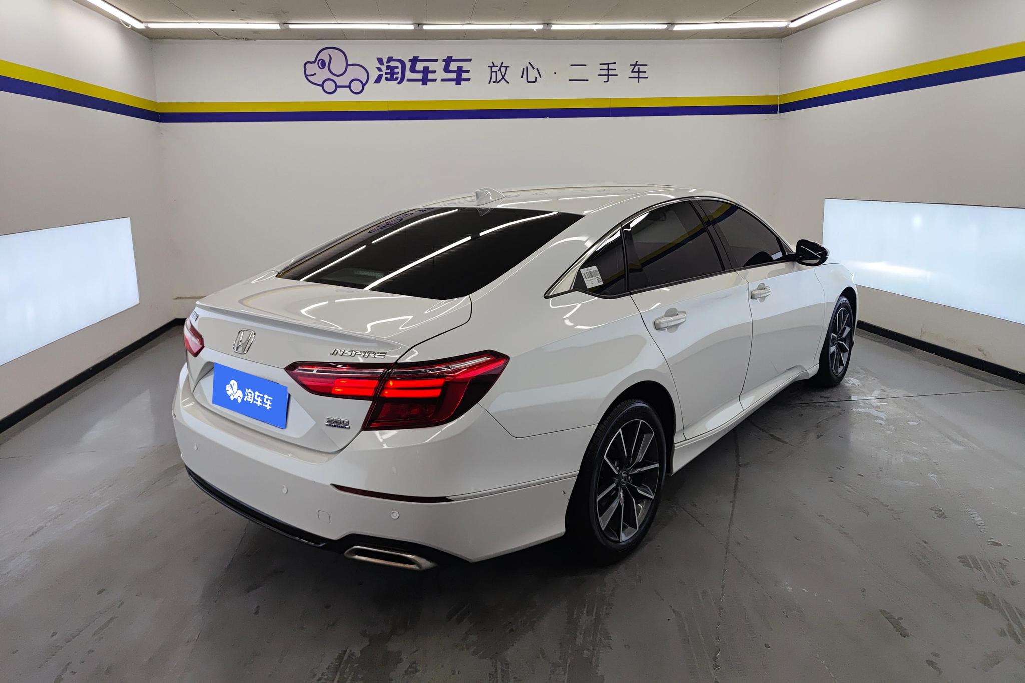 Honda Inspire 2022 260TURBO Elegant