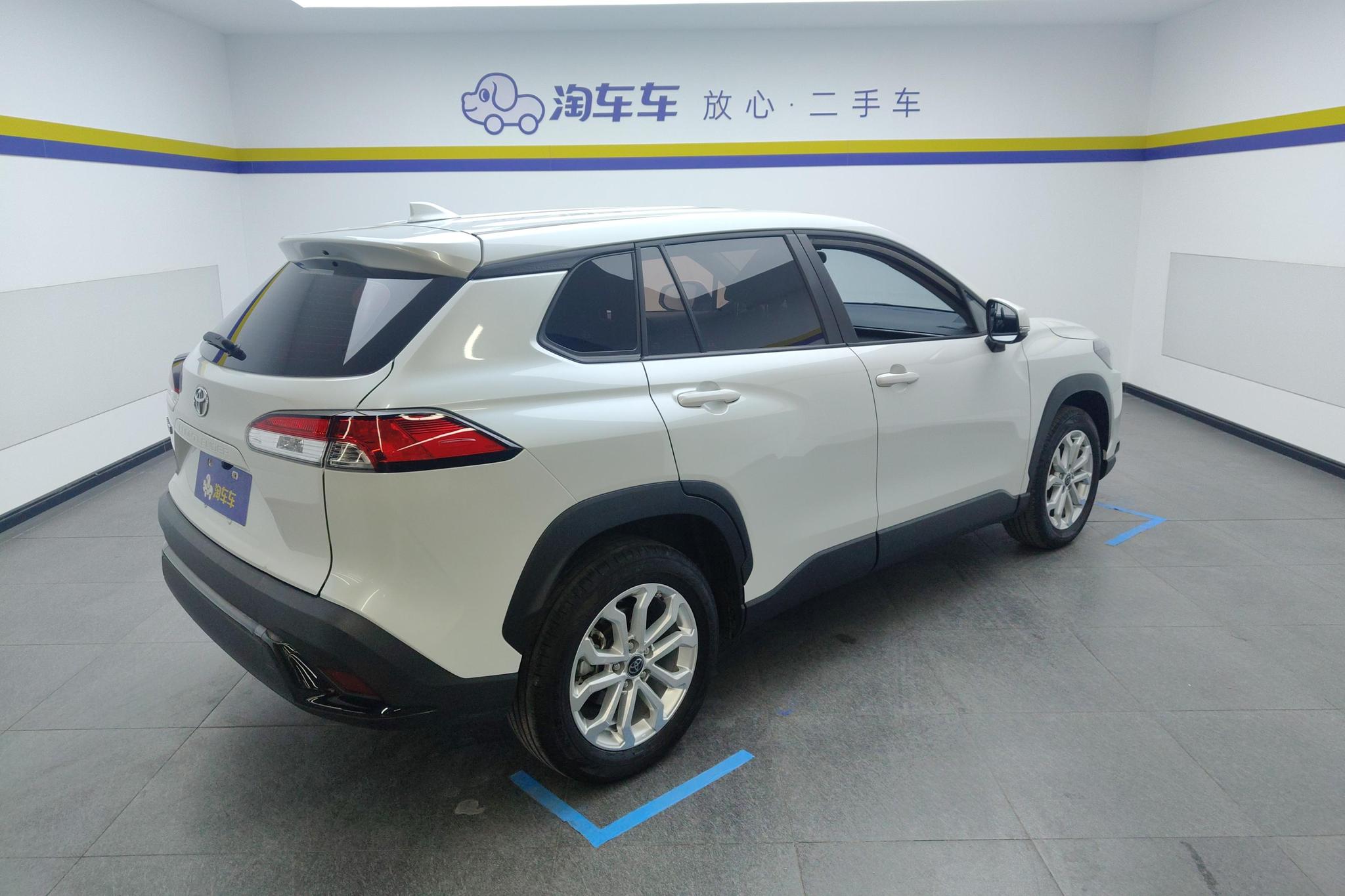 Toyota Frontlander 2023 2.0L CVT Elite