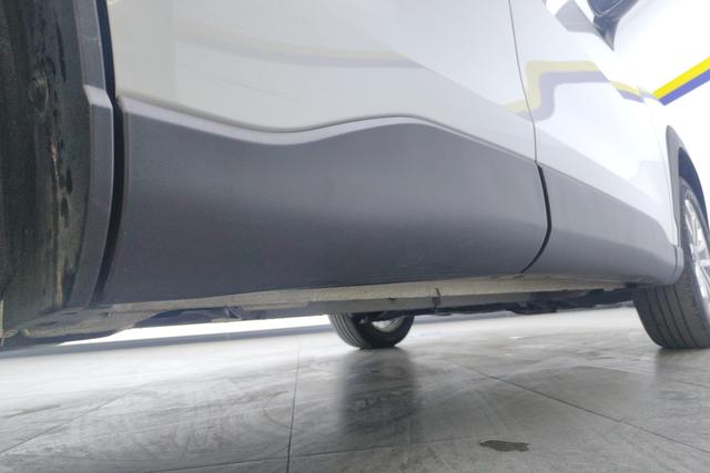 Toyota Frontlander 2023 2.0 L CVT — фото 8