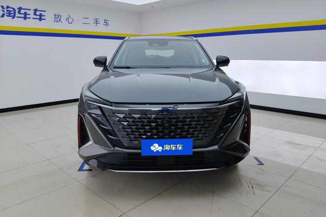 Changan Auchan Z6 2023 1.5 T DCT — фото 2