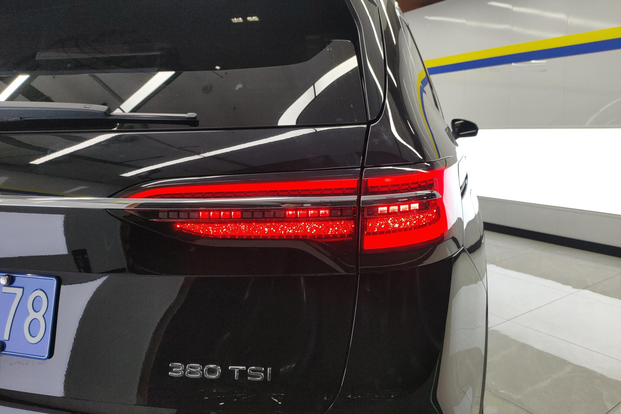 Volkswagen Viloran 2022 380TSI