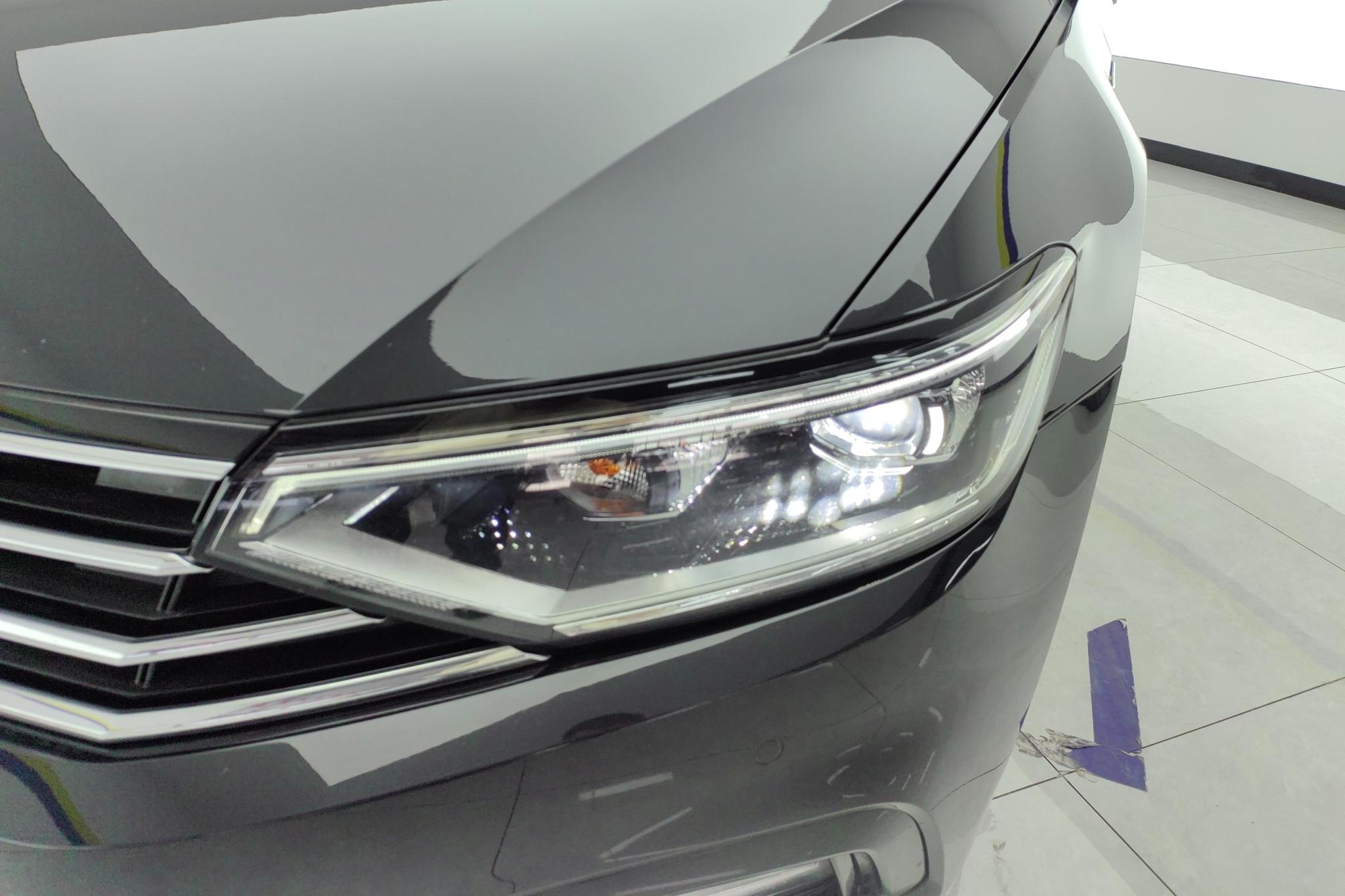 Volkswagen Magotan 2021 330TSI DSG 30