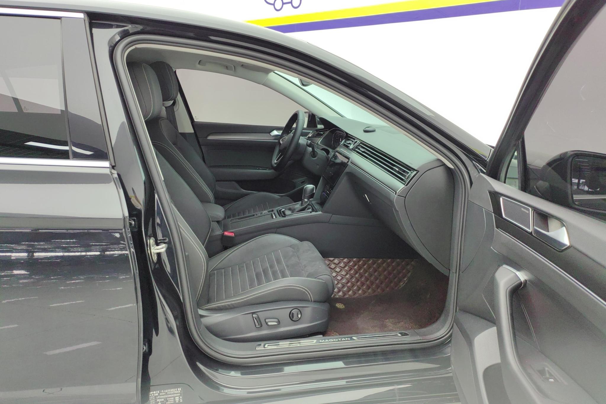 Volkswagen Magotan 2021 330TSI DSG 30