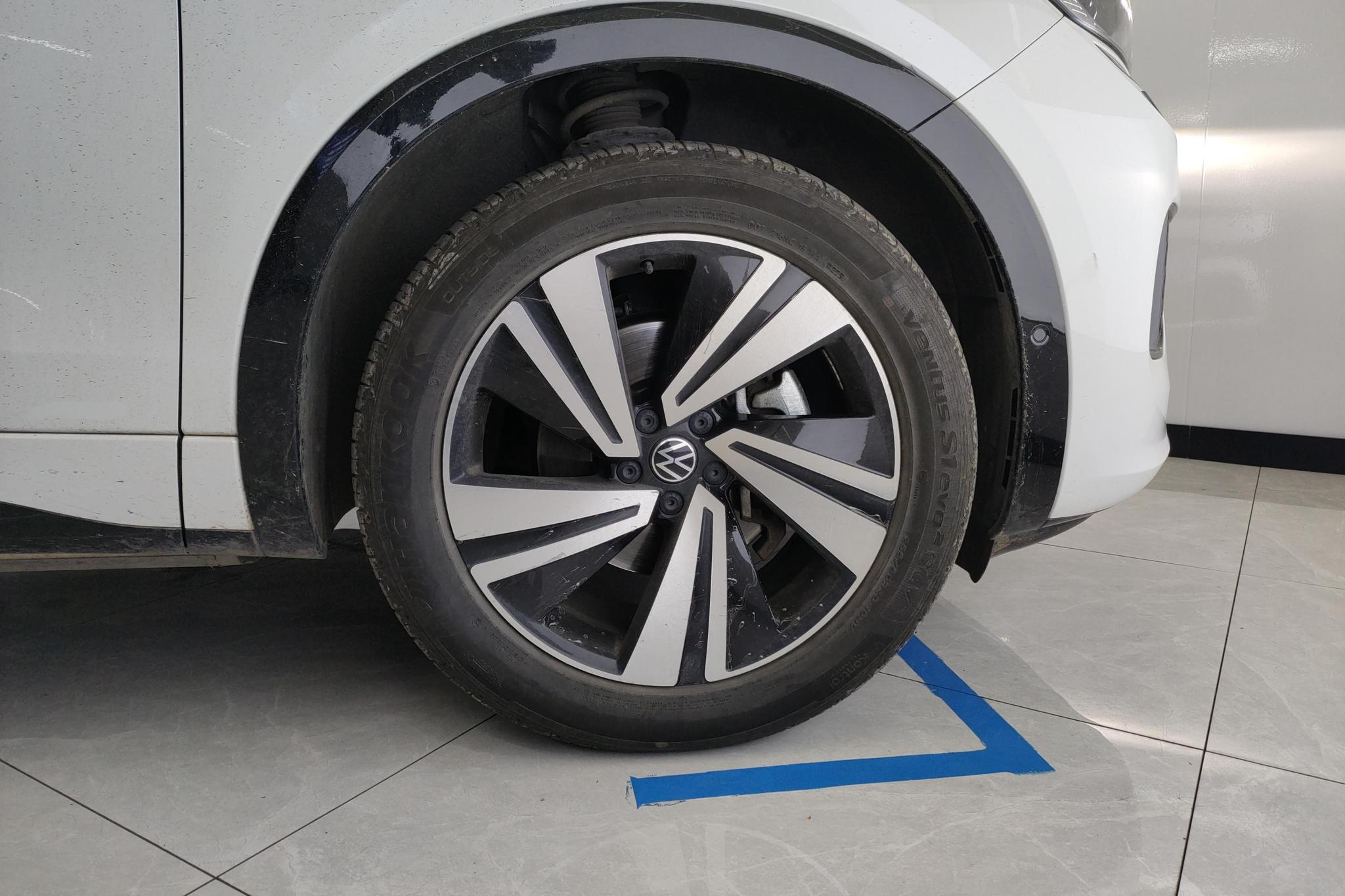 Volkswagen Tavendor 2023 380TSI R-Line