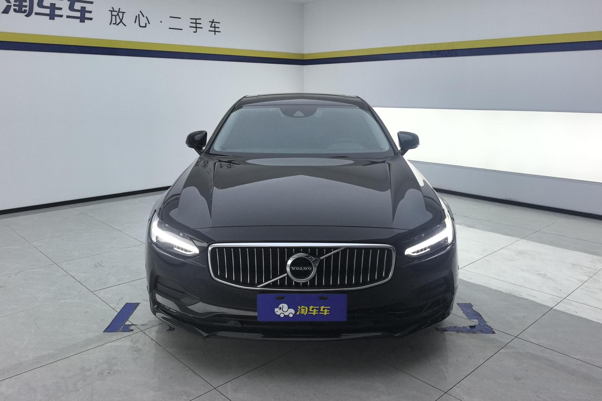 Volvo S90 2018 T4