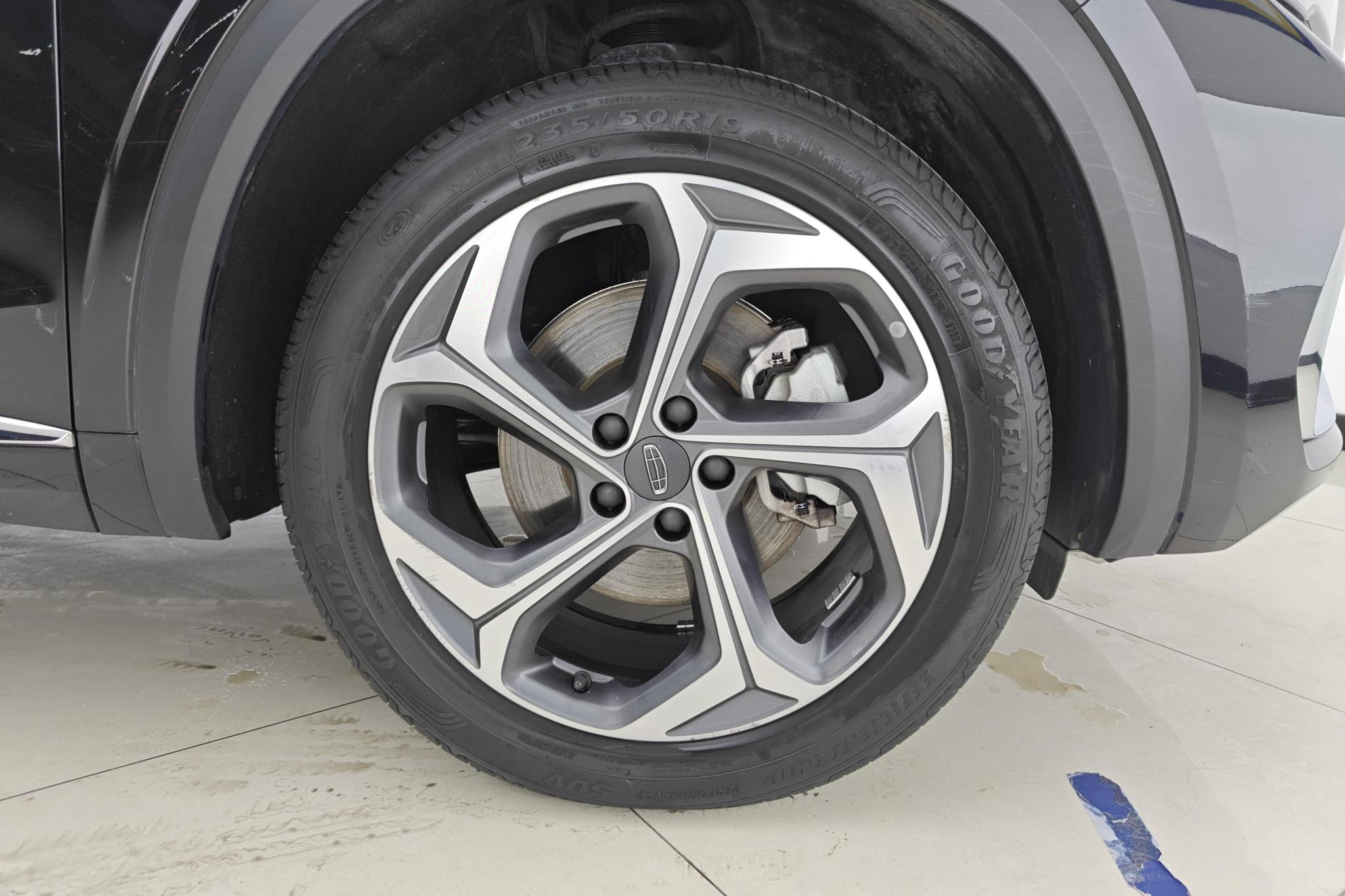 Geely Monjaro L 2021 2.0TD DCT EVO Luxury