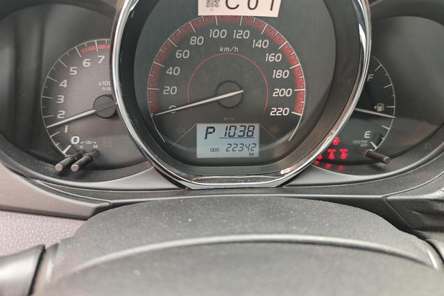 Toyota Vios 2022 1.5 L CVT 20 — фото 14
