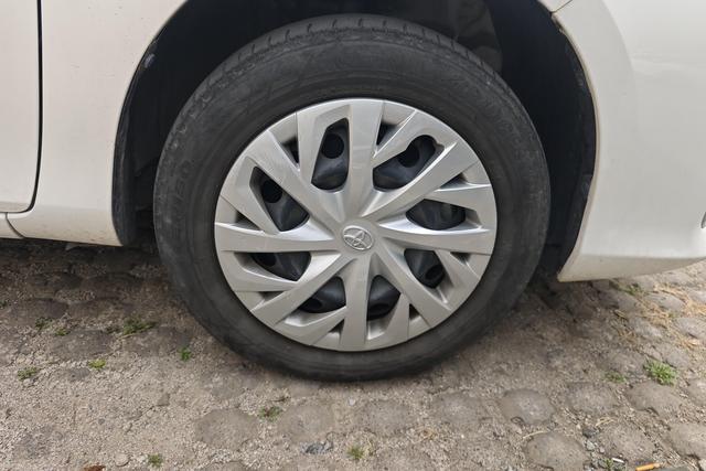 Toyota Vios 2022 1.5 L CVT 20 — фото 4