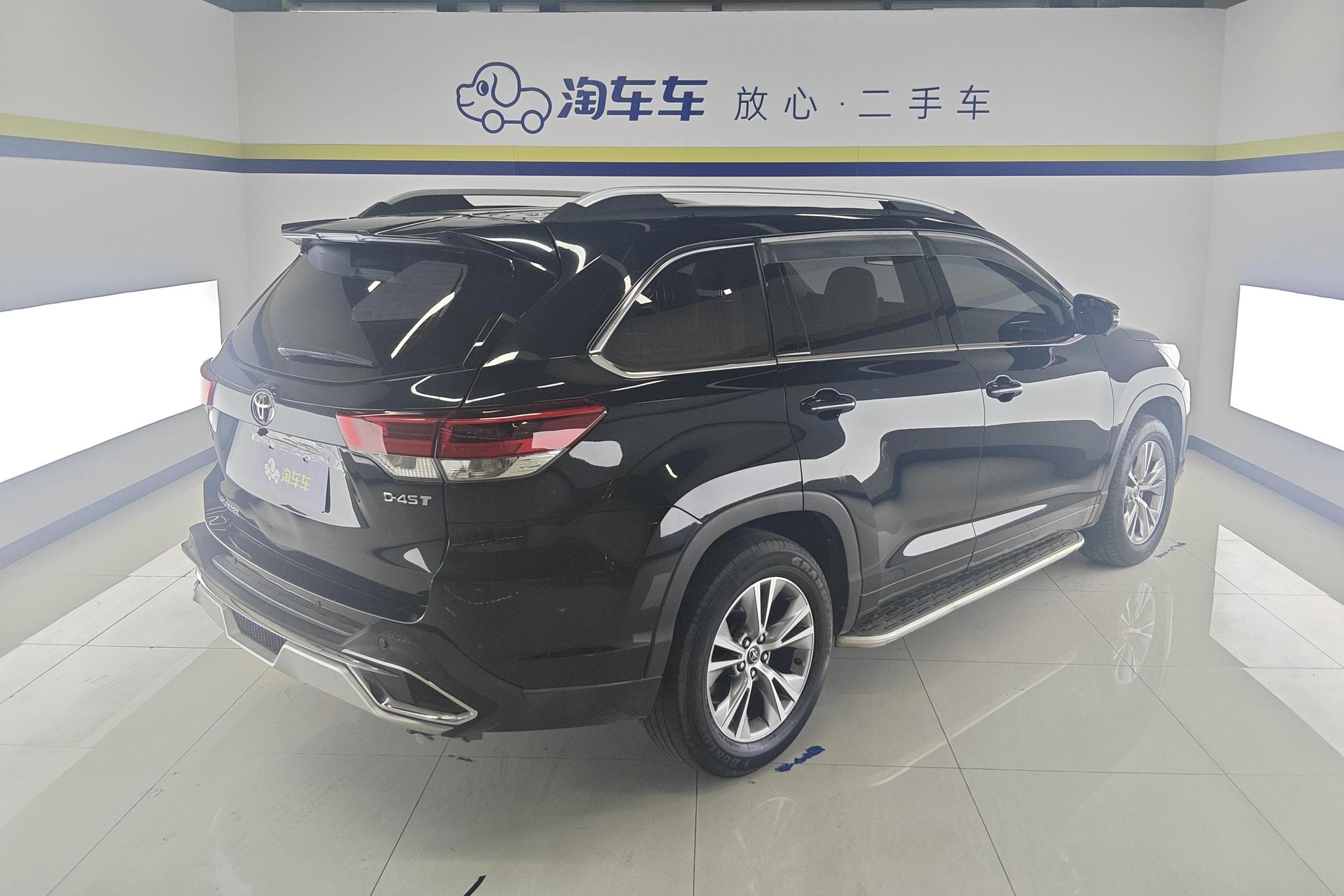 Toyota Highlander 2021 2.0T Elite 7 мест