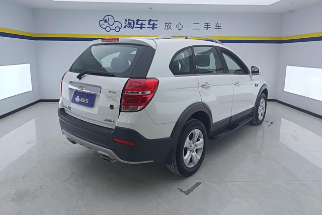 Chevrolet Captiva 2015 2.4 L 2 WD 7 — фото 3