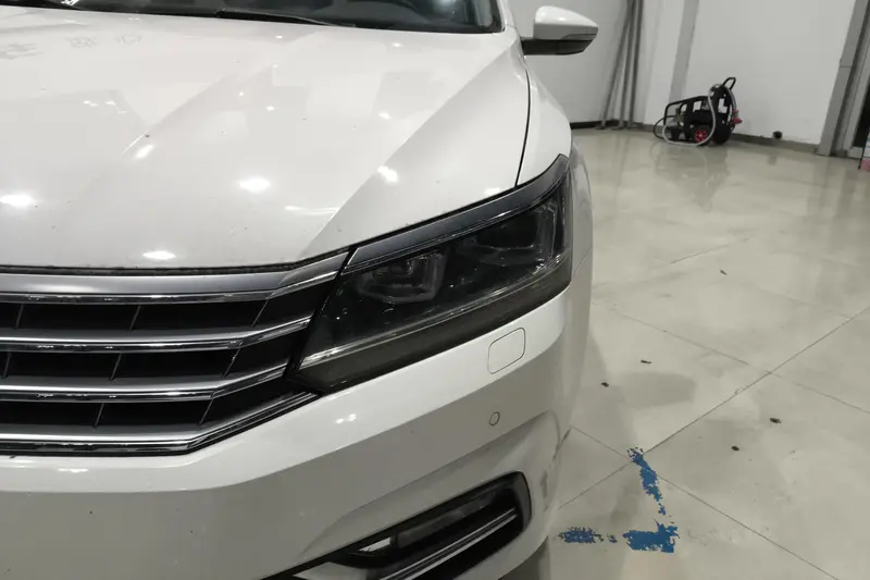 Volkswagen Passat — фото 4