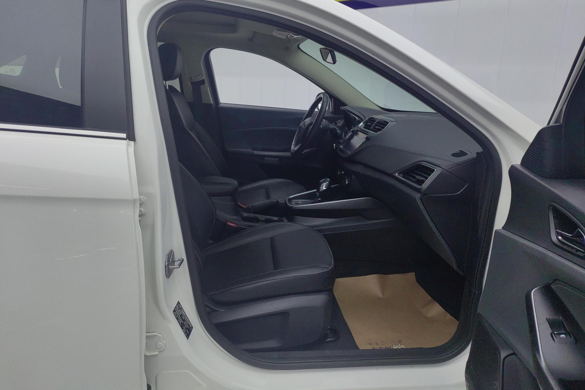 Ford Escort 2017 1.5L AT Fashion