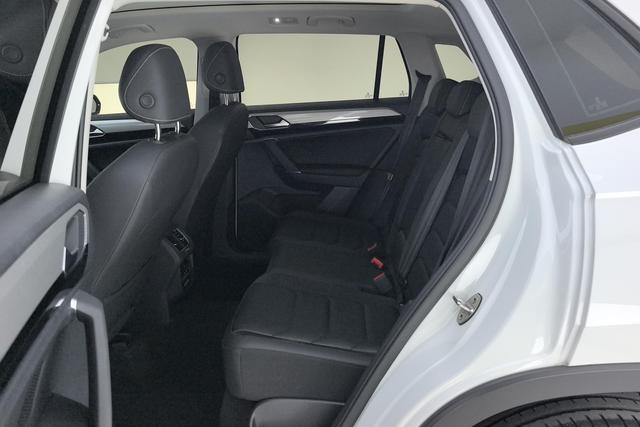 Volkswagen Tayron 2020 330 TSI — фото 16